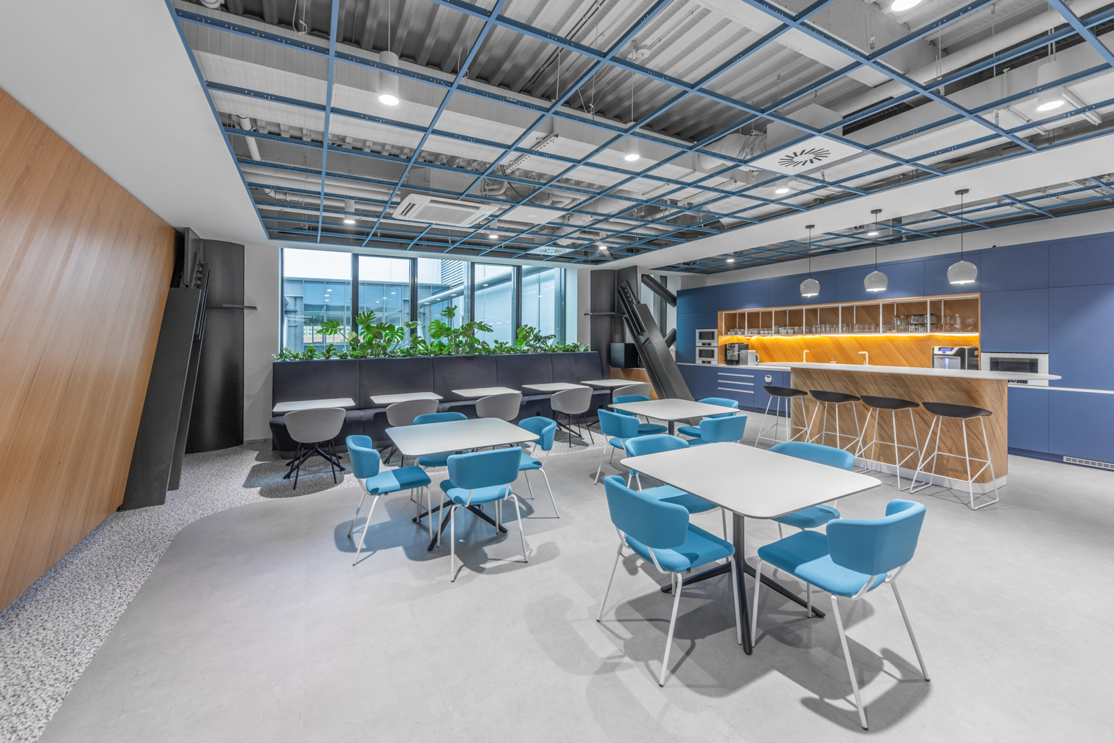 Návrhy a realizace interiérů s PREMIER interiors: Od vize k realitě